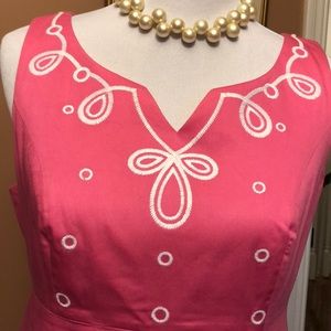 Lilly Pulitzer Dresses - Lilly Pulitzer sleeveless embroidered sheath. Lilly Pulitzer Dresses - Lilly Pulitzer sleeveless embroidered sheath.